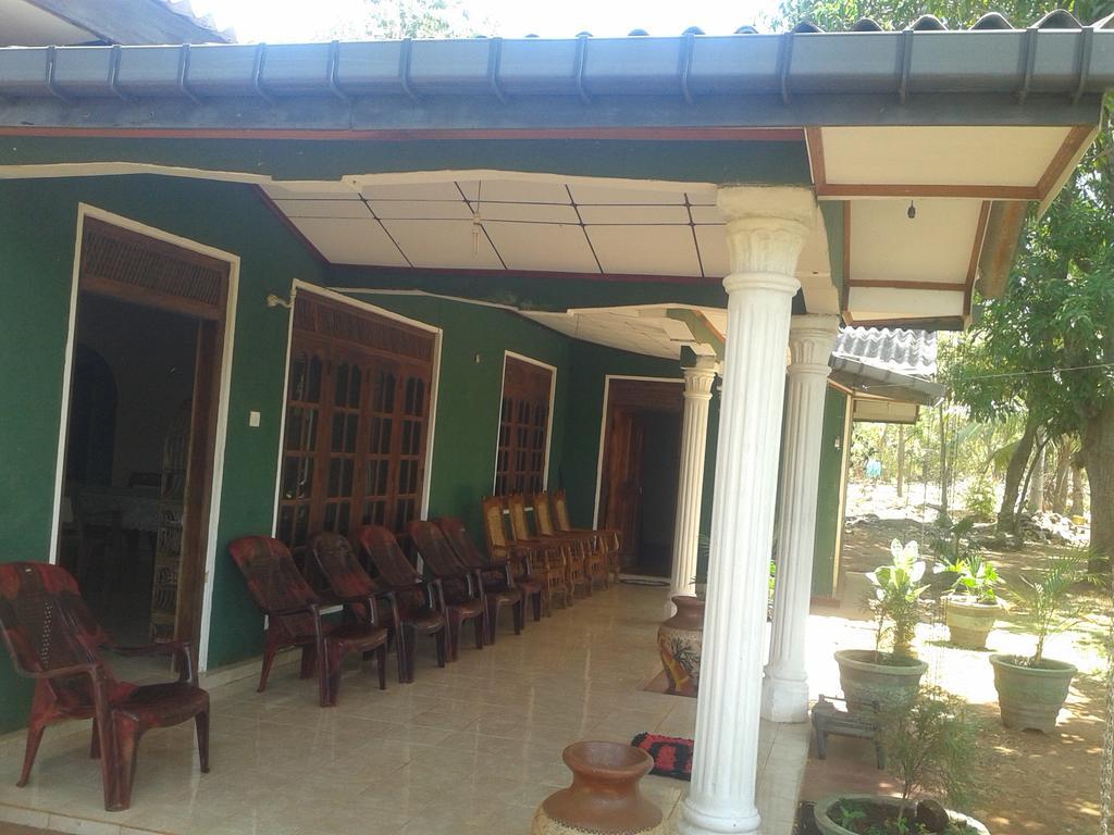 Elephant Safari Lodge Sigiriya Junction ハバラナ エクステリア 写真
