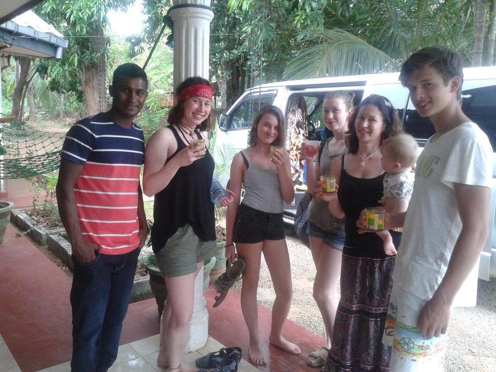 Elephant Safari Lodge Sigiriya Junction ハバラナ エクステリア 写真